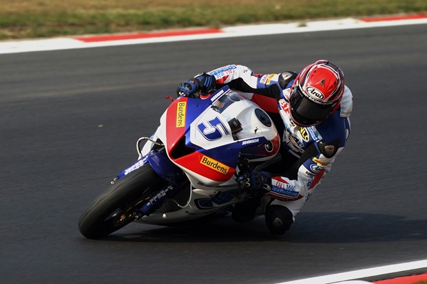 Gary Johnson in action at Brands Hatch (Dave Yeoman)